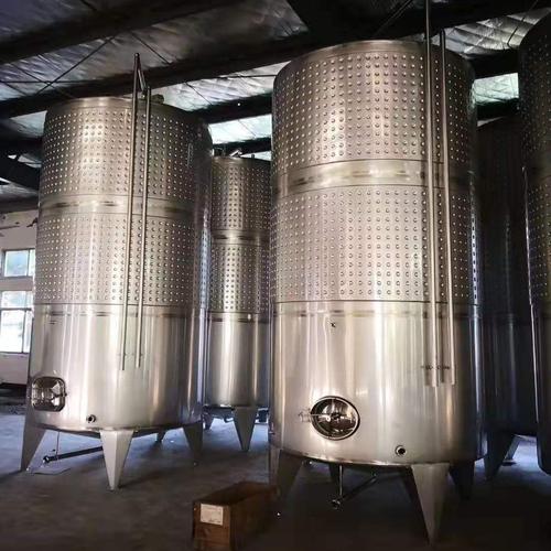 質(zhì)發(fā)酵罐  50立方外盤管大型攪公司:梁山成行機(jī)械設(shè)備二手發(fā)