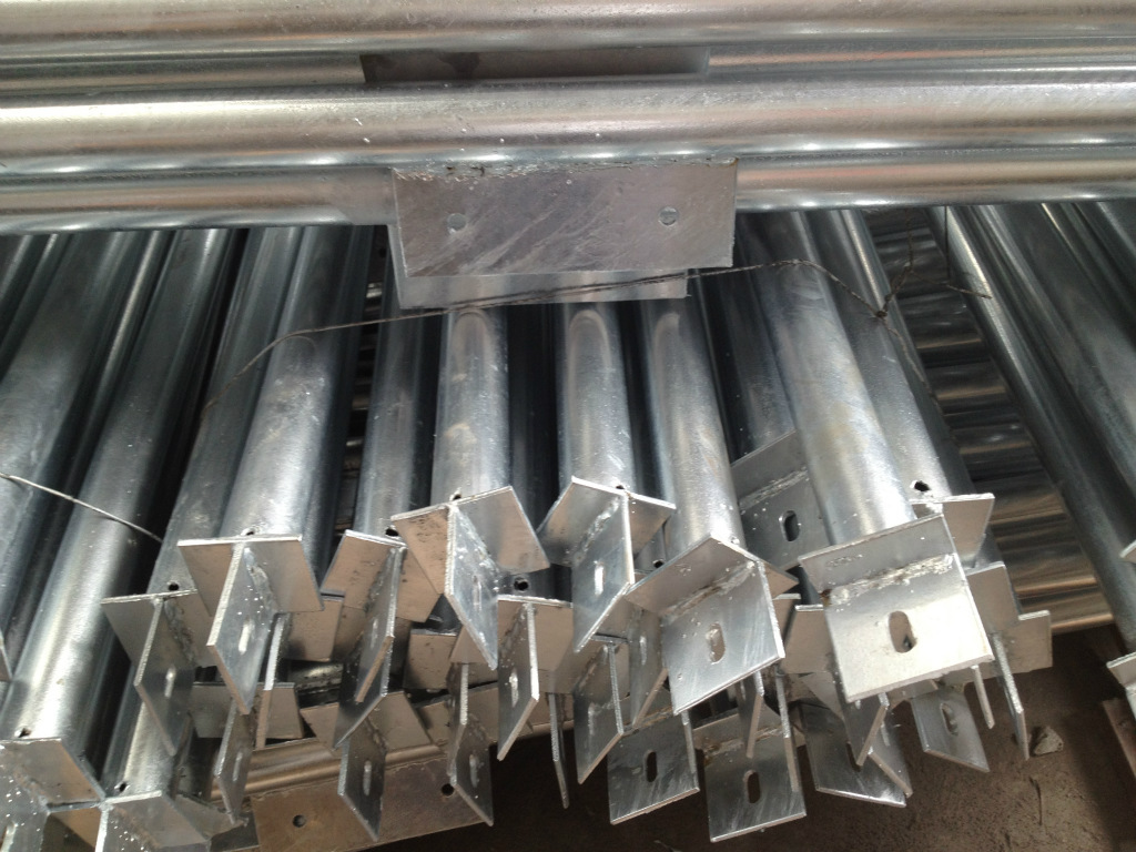 【訂做太陽能支架 /太陽能組件/光伏支架 /電池板支架配件系統(tǒng)產(chǎn)品】價格,廠家,圖片,其他太陽能設(shè)備,銀川德鋼機械制造-