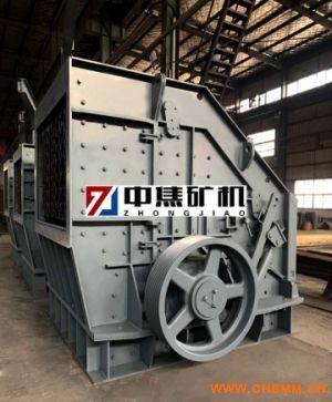 廠家直銷pf反擊式破碎機(jī),各種型號石料廠 中細(xì)碎設(shè)備直銷重型反擊式破碎機(jī)